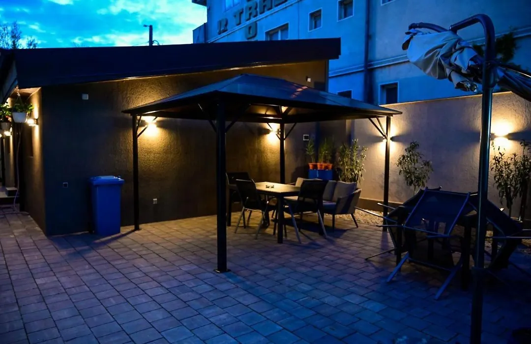 Valivillas Studio & Apartaments-1